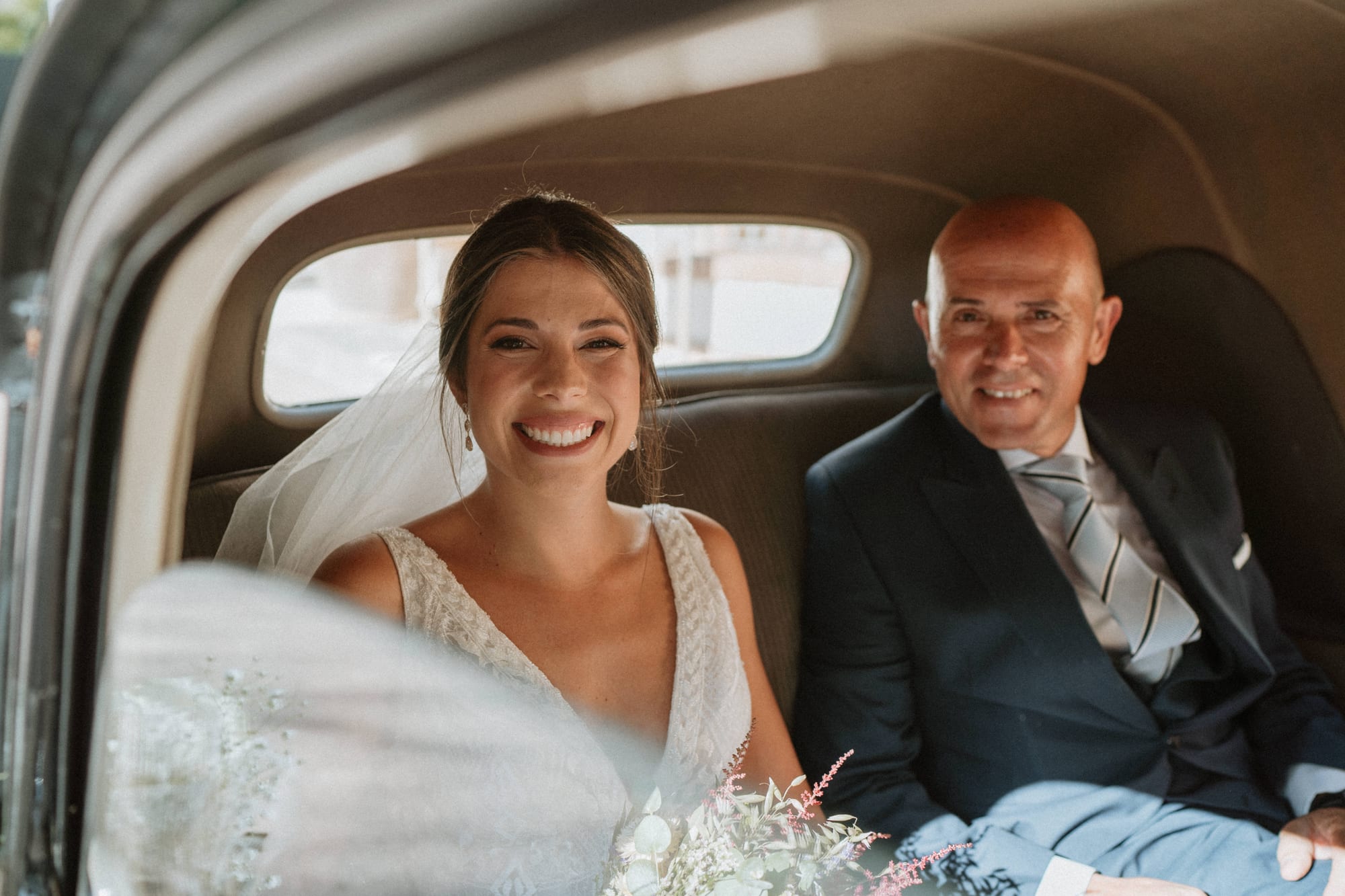 BODA MARTA MARC — Maquillaje y peinado de novia por Debra Beauty en Málaga